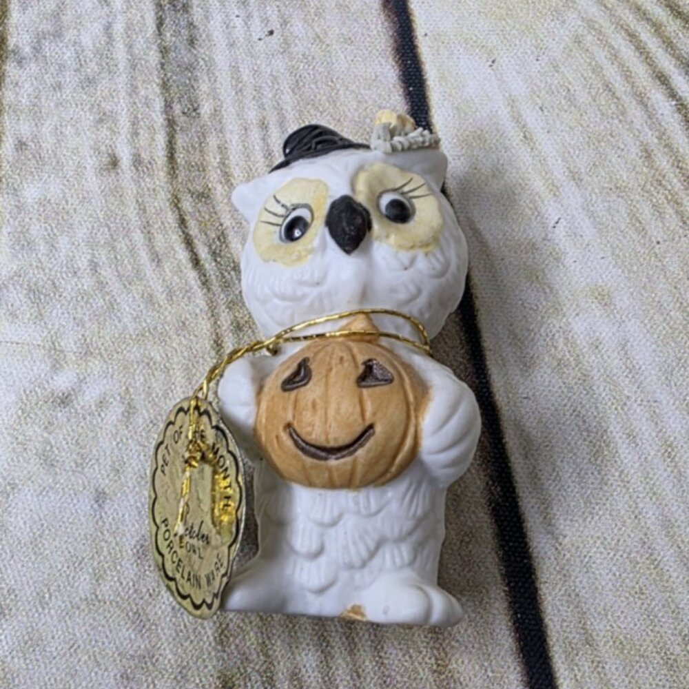 Vintage Napco October Owl Witch Hat Pumpkin Figurine Brown White Halloween